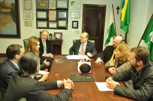 Reunião para apresentação do projeto do evento