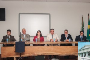 Autoridades do Setor de Ciências Agrárias reunidas na solenidade