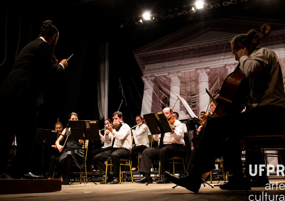 Orquestra Filarmônica da UFPR "Classicismo no Velho e Novo Mundo" foto: Carina Kuretzki
