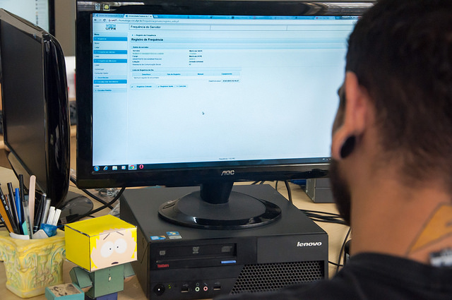 Sistema estará disponível pela intranet e só poderá ser acessados de computados da própria universidade. FOTO: Ana Assunção/ACS