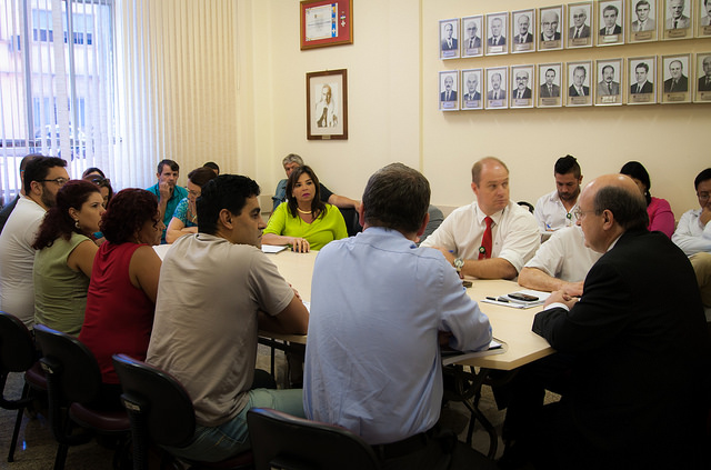 Última reunião chamada pelo reitor com os servidores ocorreu no dia 15 de janeiro, no HC. FOTO: Samira Chami Neves