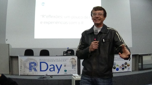 “Buscamos mostrar como a estatística contribui para a aquisição de conhecimento e para dar sentido aos dados nas mais diversas áreas”, professor Paulo Justiniano. Foto: Divulgação